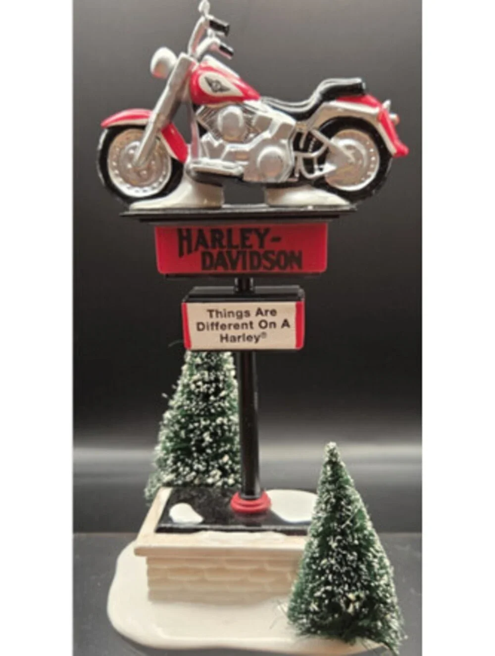 Dept 56 Snow Village Harley-Davidson Sign 54901 Motorcycle Retired 1996 Box